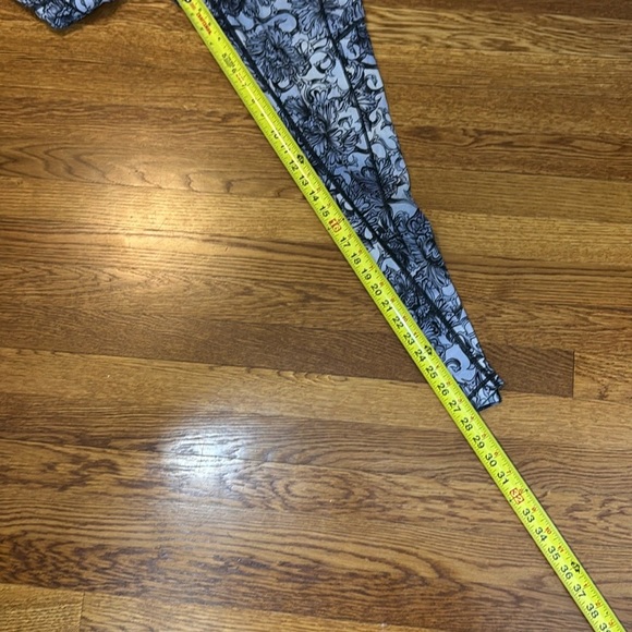 Lululemon Speed Up Tight 28" Hanakotoba Starlight Multi Size 10 - Picture 10 of 14